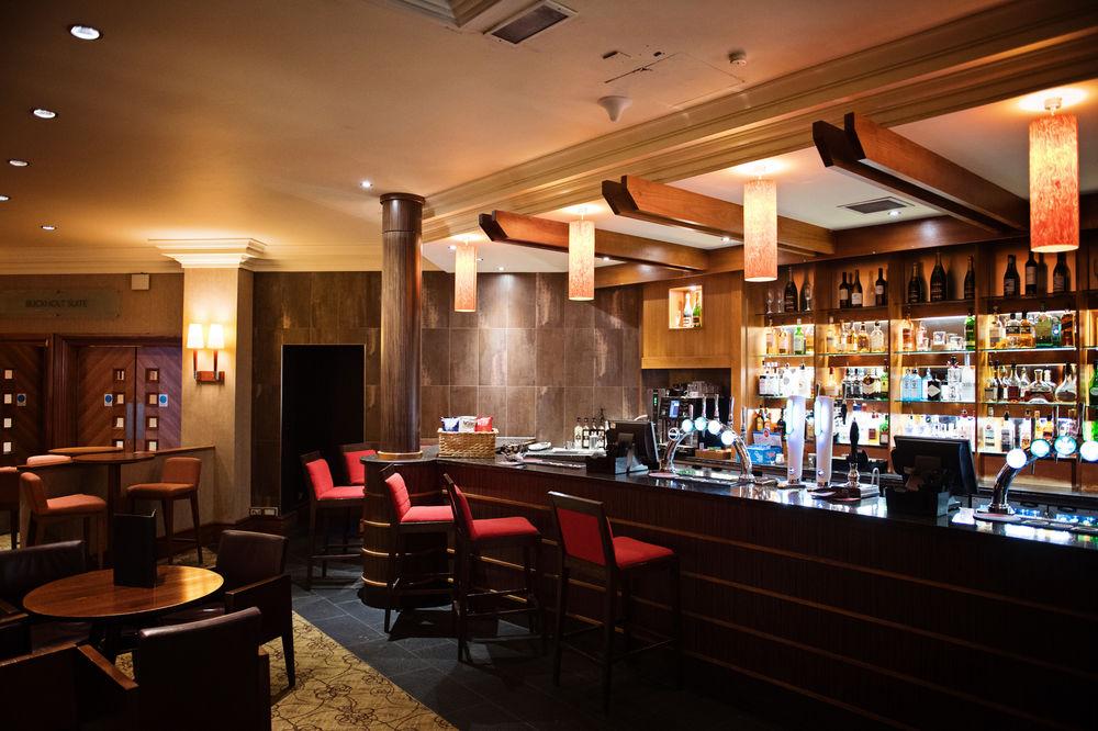 Delta Hotels by Marriott Cheltenham Chase Exteriör bild